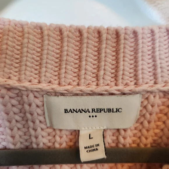 Banana Republic Chunky Knit Pink Crew Neck Sweater - Picture 3 of 3